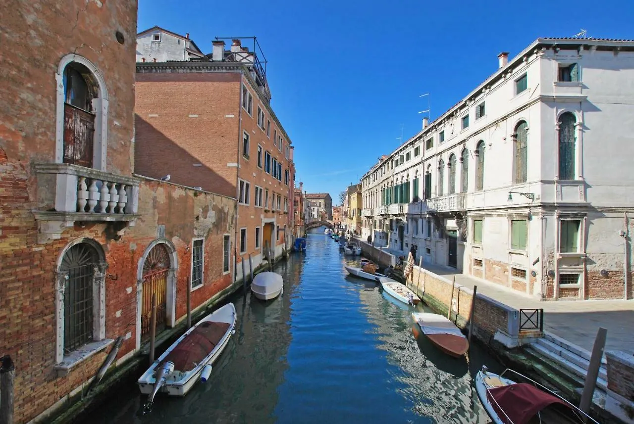 Ca Corte Nova Design Apartment With Canal View Venecia